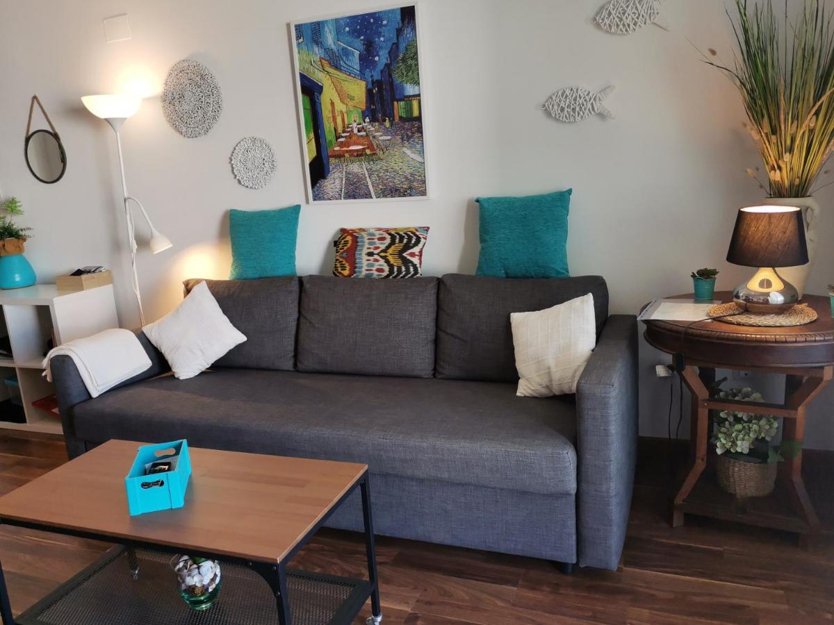 Comfortable Apartment With Airco - Isaola Oliva Exterior photo
