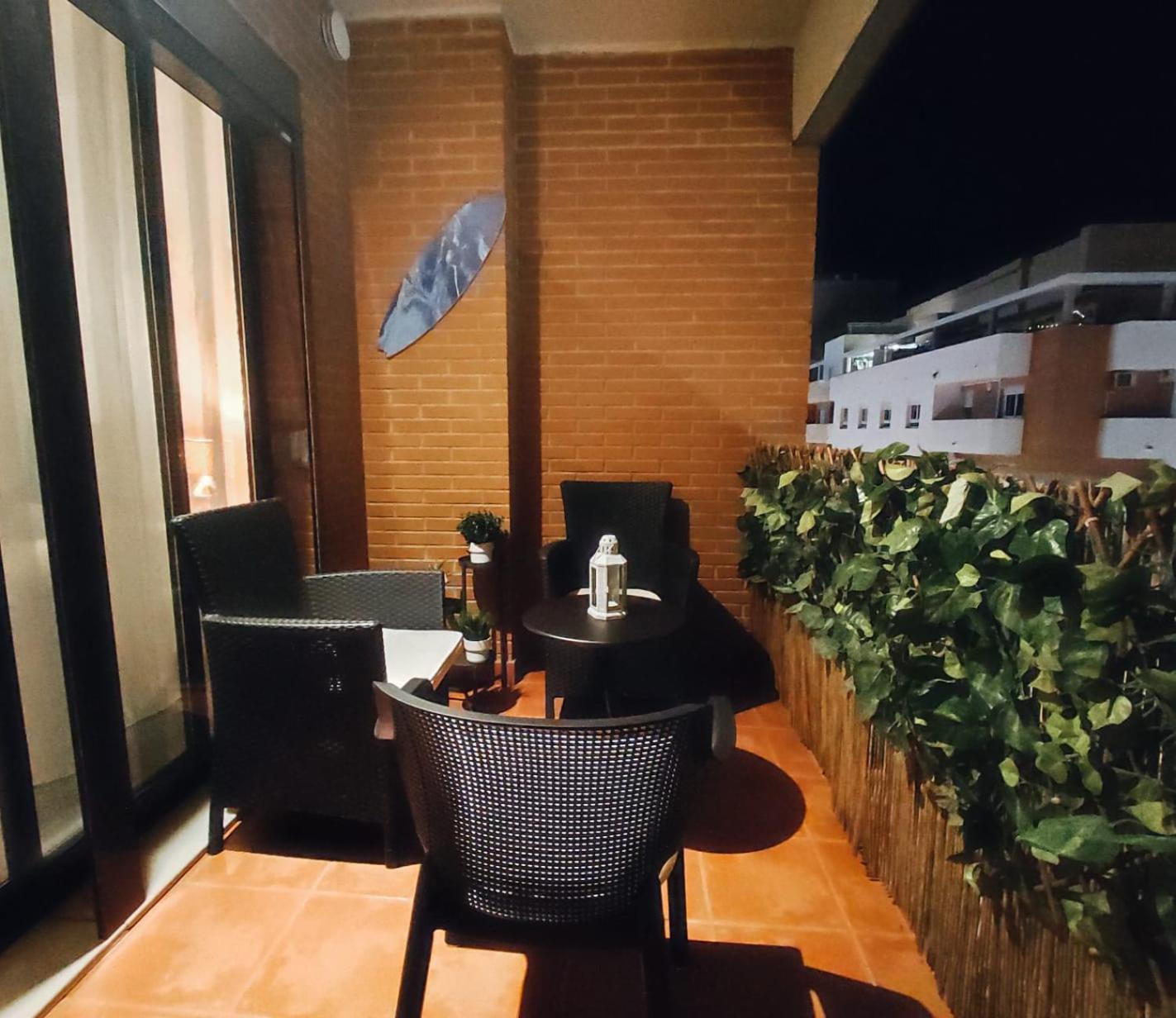 Comfortable Apartment With Airco - Isaola Oliva Exterior photo