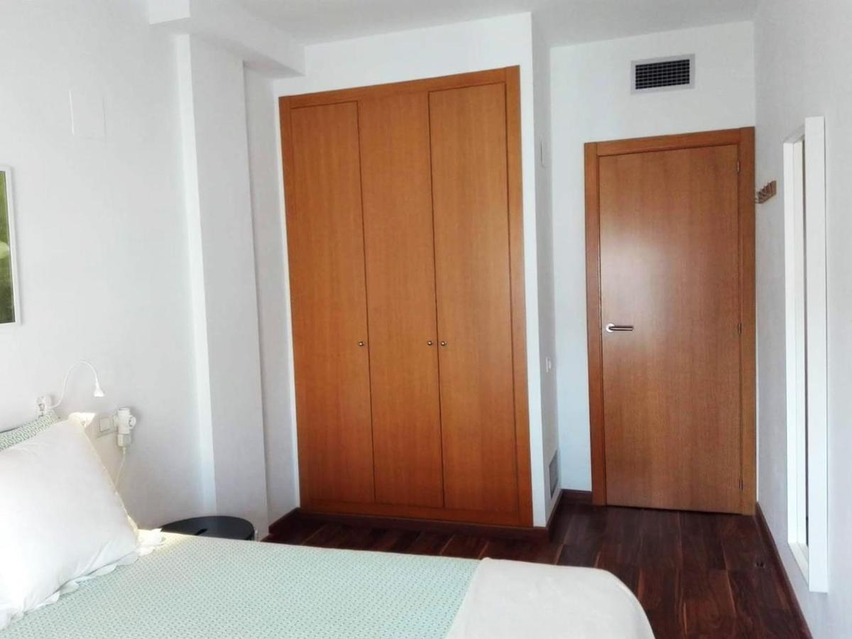 Comfortable Apartment With Airco - Isaola Oliva Exterior photo